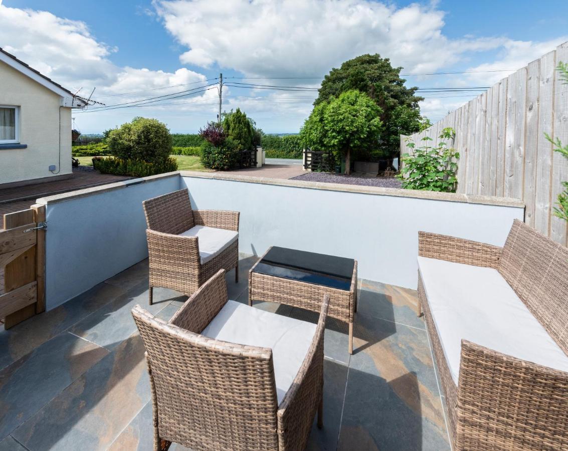 Y Villa Mor Llanarth  外观 照片
